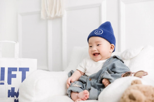 梨树县宝宝发烧呕吐